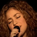 Antología de Shakira, de que trata la cancion y a quien va dirigida